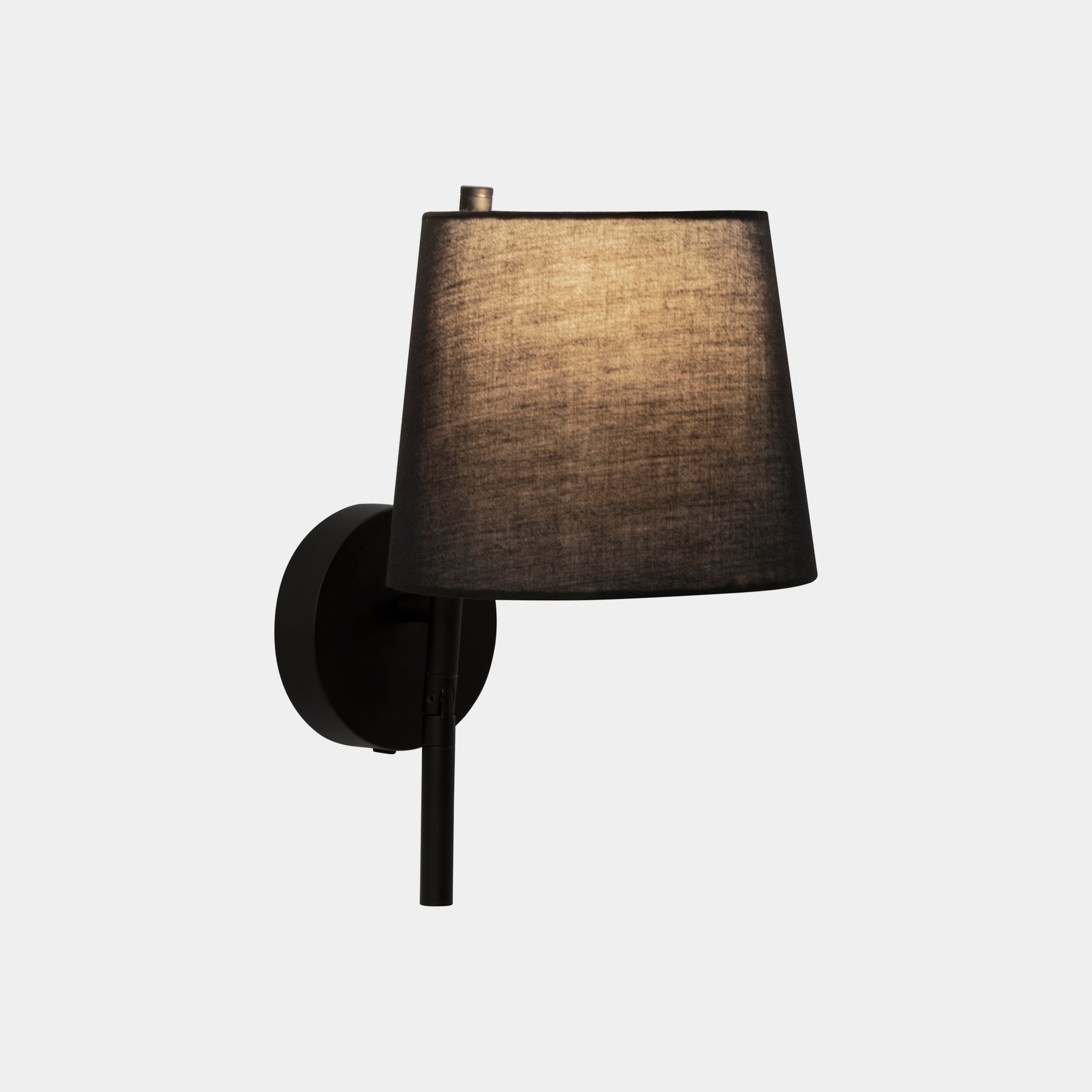 LedsC4 Clip Wall Light